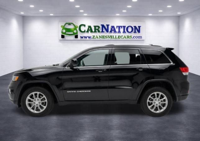 2018 Jeep Grand Cherokee Laredo E - Image 3
