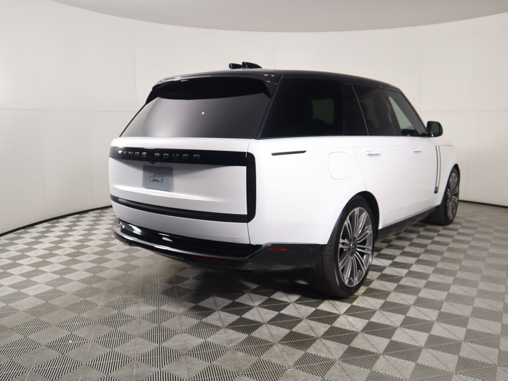 Thumbnail: 2025 Land Rover Range Rover - 5