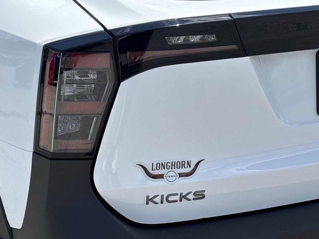 New 2026 Nissan Kicks SUV