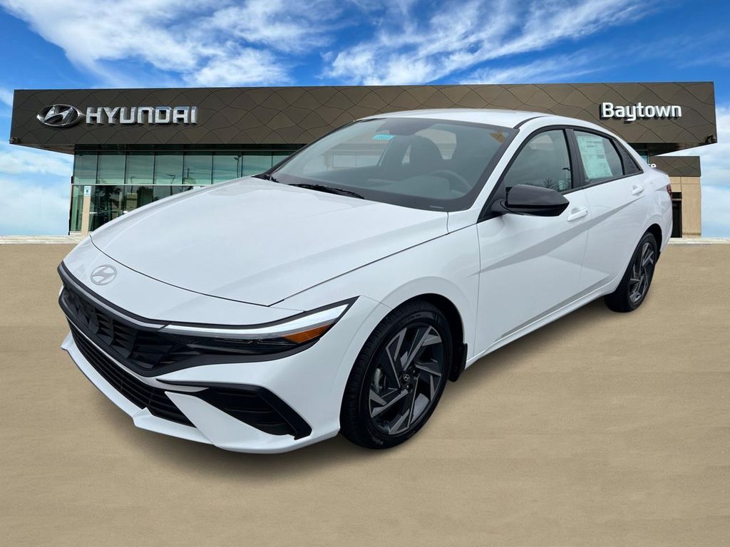 2025 Hyundai Elantra SEL Sport - 0