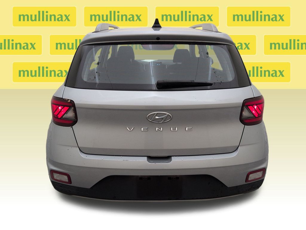Certified Used 2020 Silver Hyundai SEL image 29