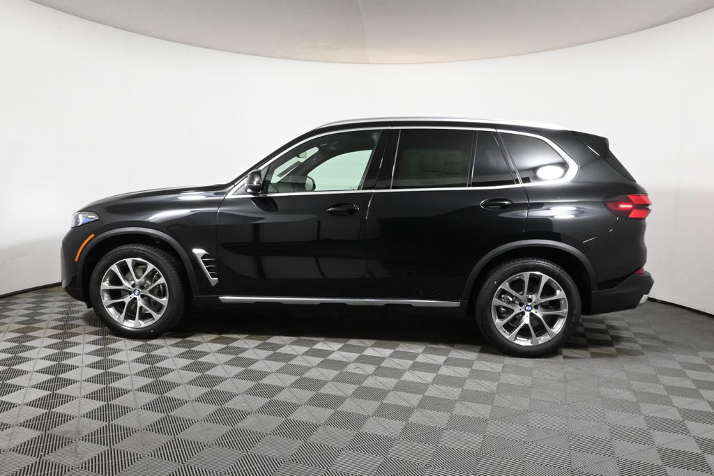 Thumbnail: 2026 BMW X5 - 2
