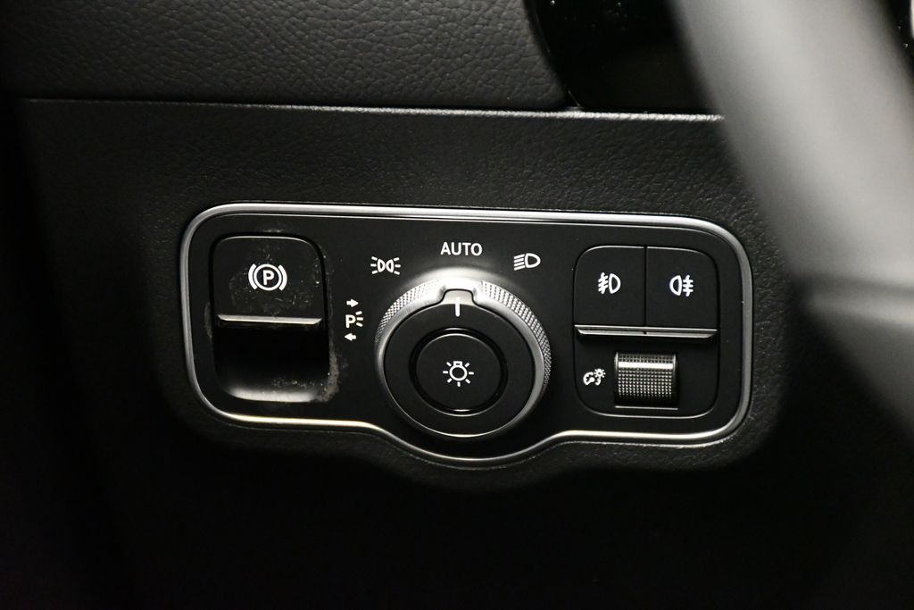 2025 Mercedes-Benz GLA 250 4MATIC 20