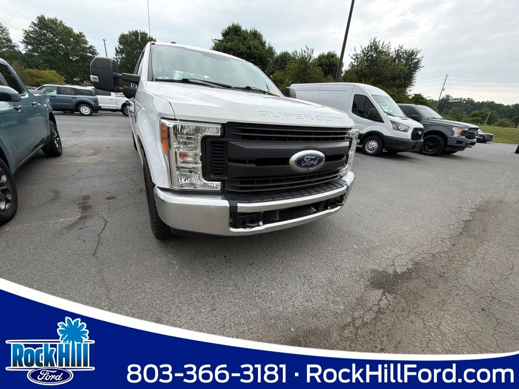 2017 Ford F-250 Super Duty XL Crew Cab