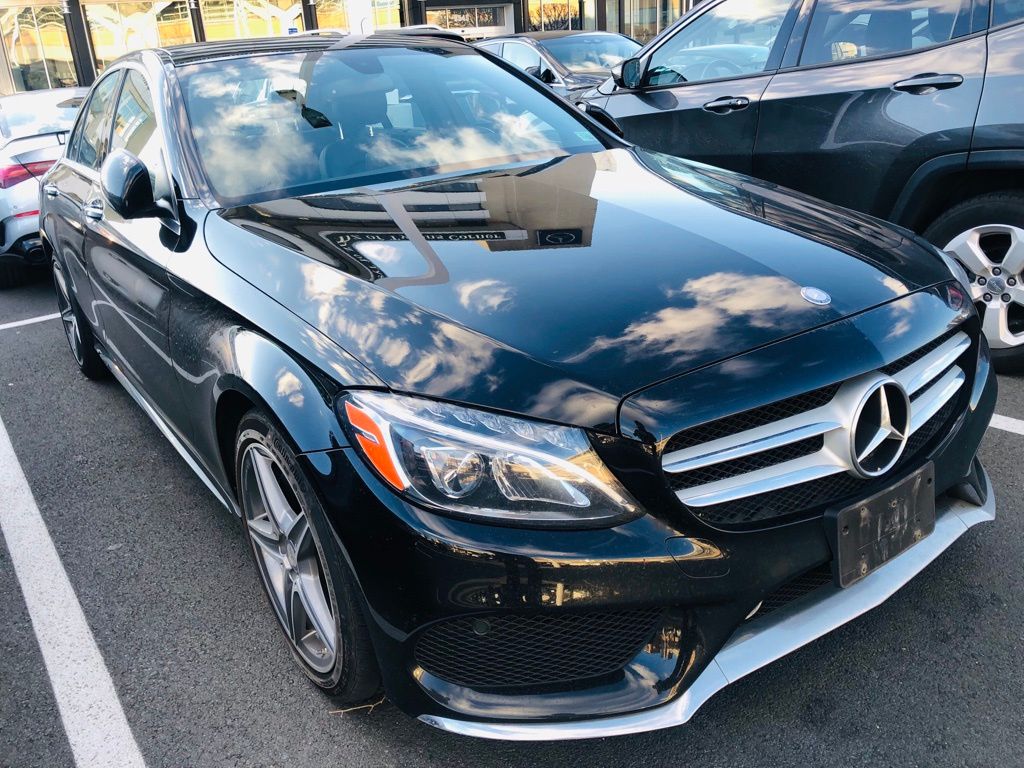 Thumbnail: 2015 Mercedes-Benz C-Class - 3