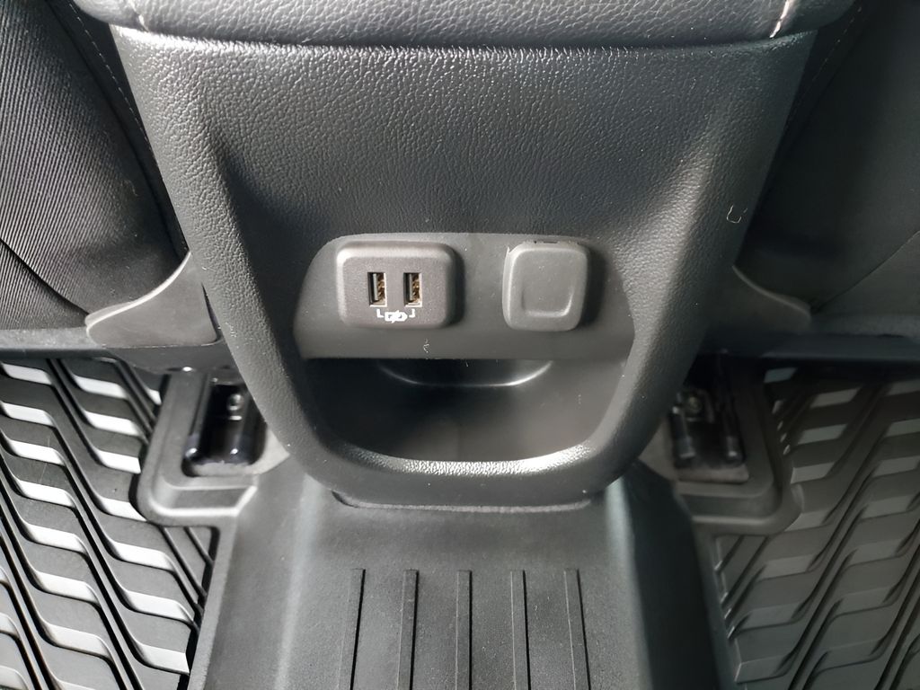 Used Car 2022 Gmc Canyon  Elevation For Sale Under $35,000 In Austin, Texas