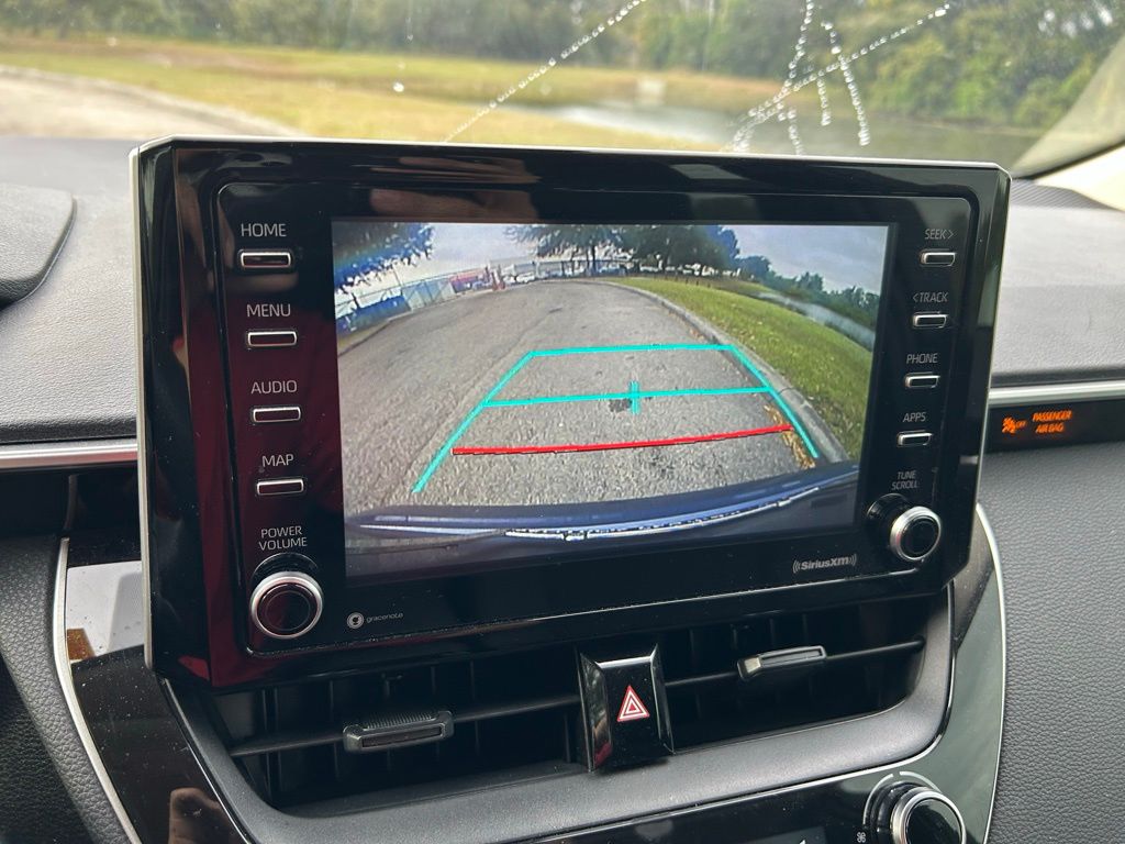 Thumbnail: 2021 Toyota Corolla - 24