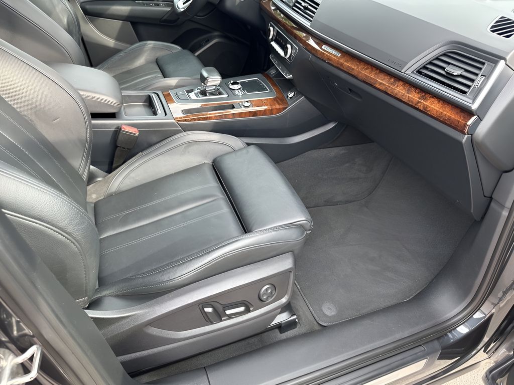 Used Car 2018 Audi Q5  2.0t For Sale Under $20,000 In Austin, Texas