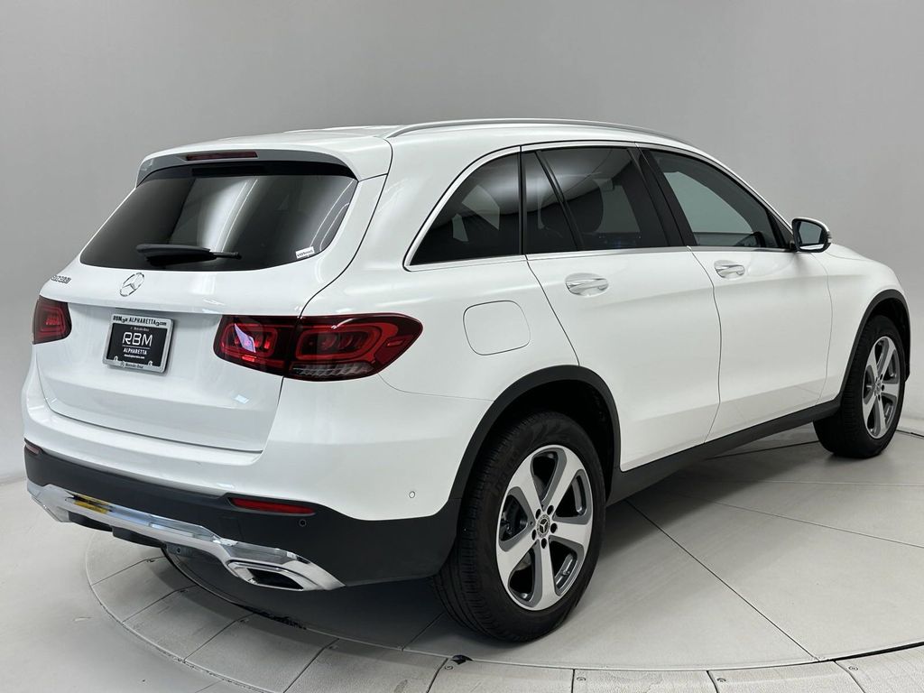 2022 Mercedes-Benz GLC GLC 300 7