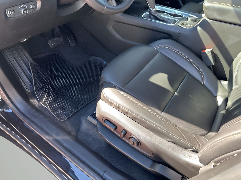 Used Car 2018 Chevrolet Traverse  Premier For Sale Under $20,000 In Austin, Texas