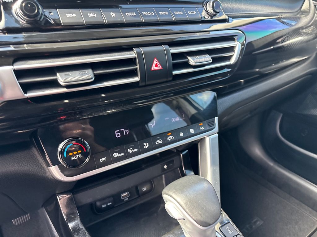 Used Car 2023 Kia Seltos  Ex For Sale Under $25,000 In Austin, Texas