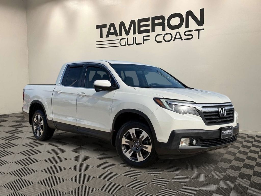 White Diamond Pearl 2019 Honda Ridgeline Pickup Truck All-Wheel Drive 6-Speed Automatic