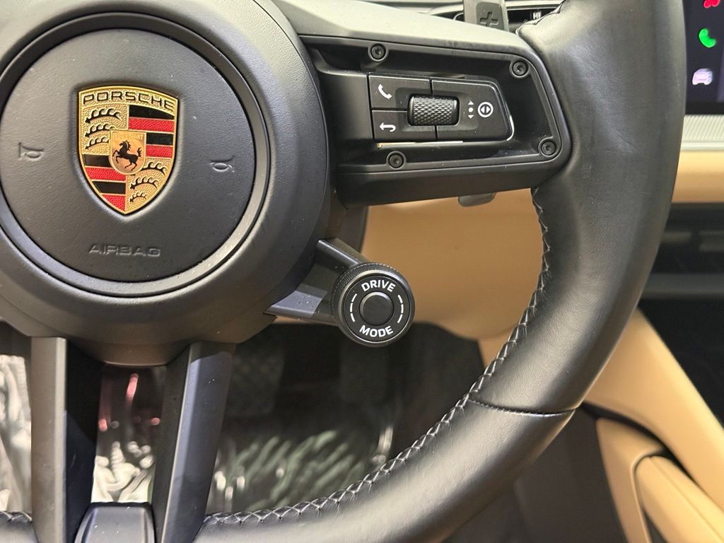 Thumbnail: 2024 Porsche  - 15