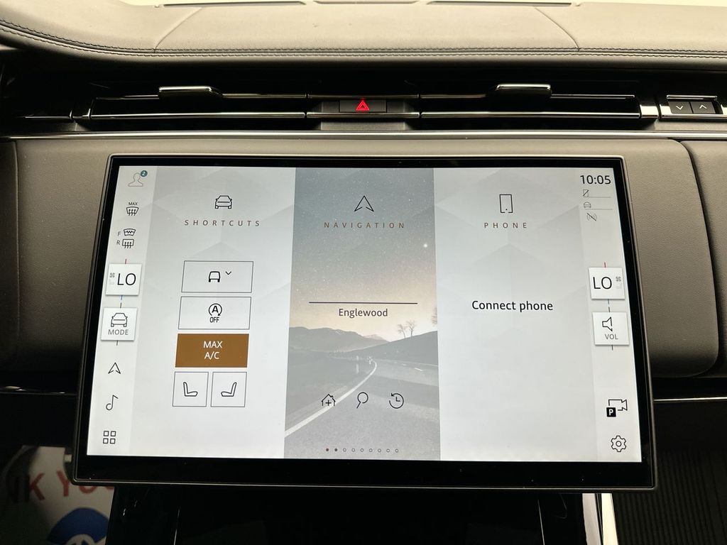 Thumbnail: 2025 Land Rover Range Rover Sport - 18