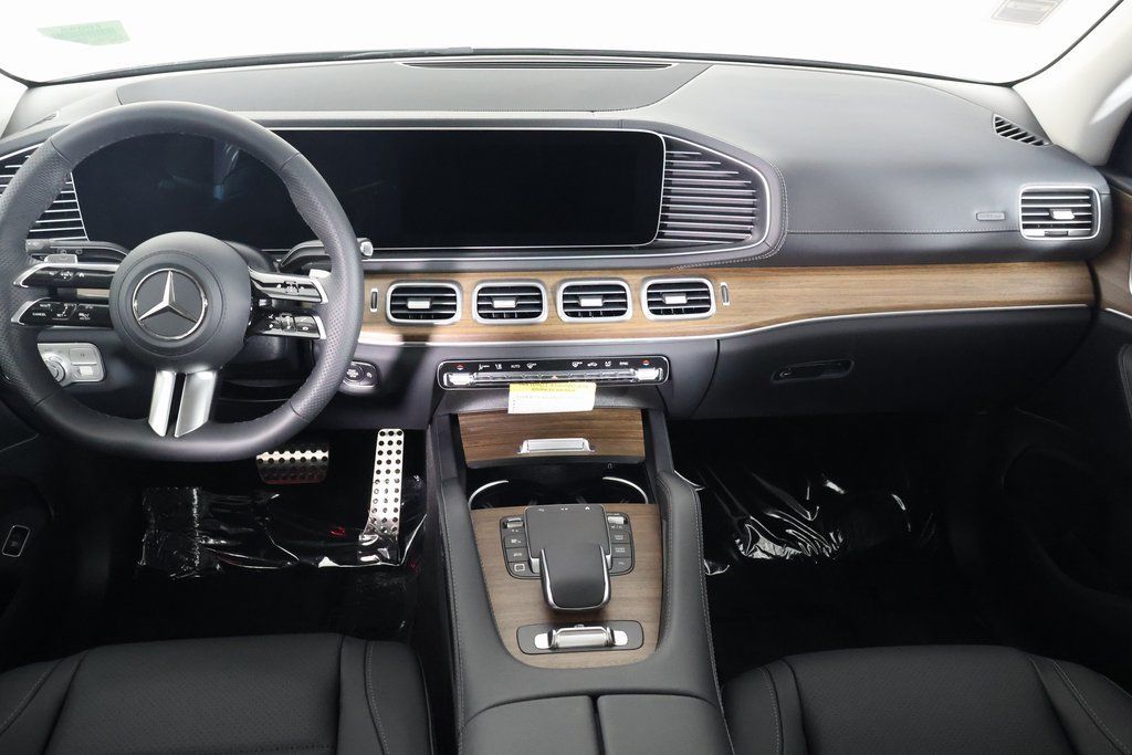 Thumbnail: 2026 Mercedes-Benz GLS - 7