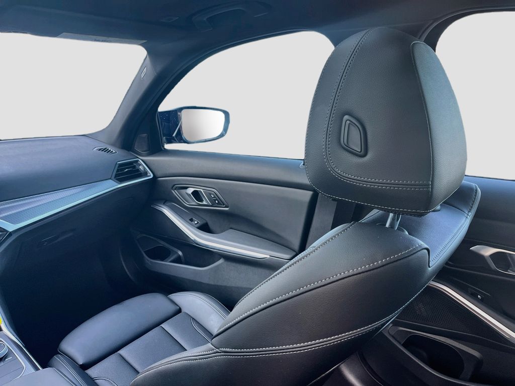 Used 2024 Black BMW M340i image 24