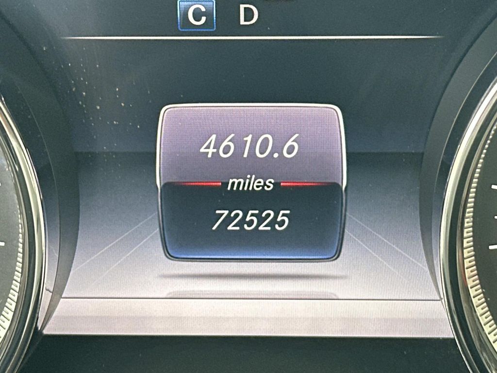 Thumbnail: 2019 Mercedes-Benz E-Class - 28