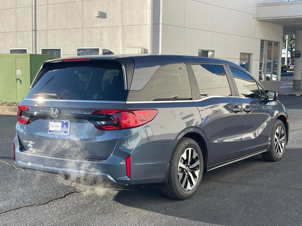 2025 Honda Odyssey EX-L 5