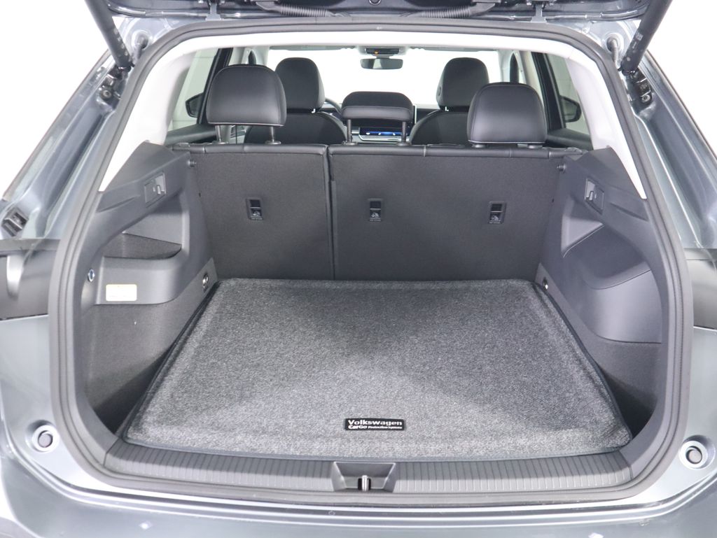 2025 Volkswagen Tiguan 2.0T 29