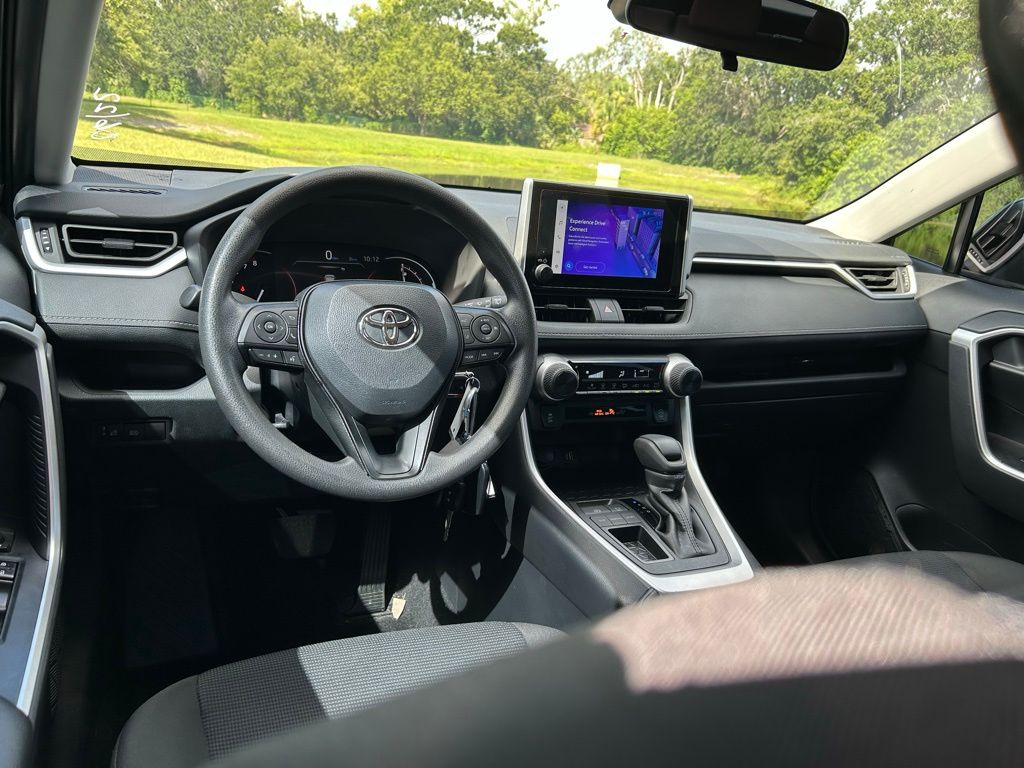 Thumbnail: 2024 Toyota RAV4 - 12