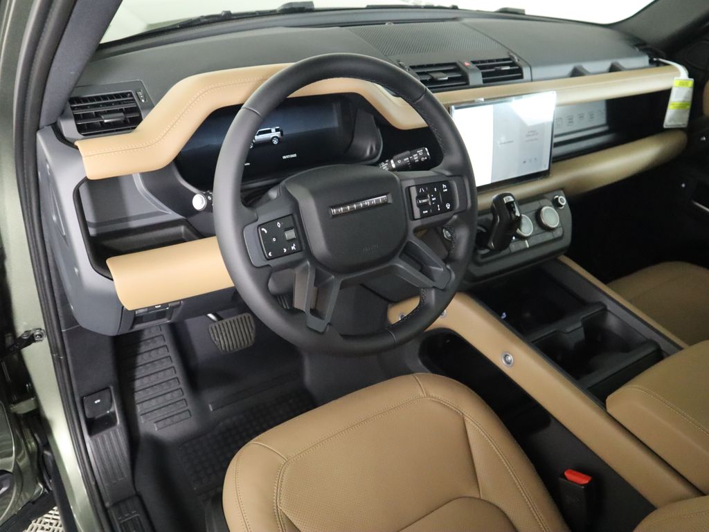 Thumbnail: 2025 Land Rover Defender - 10