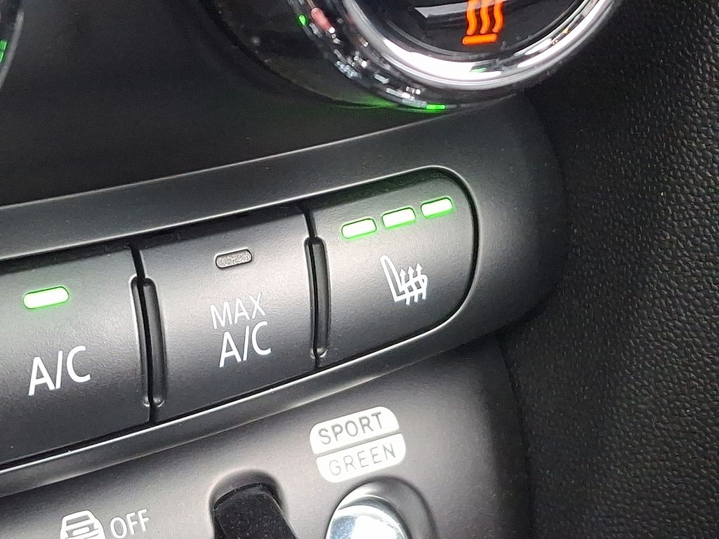 Thumbnail: 2020 MINI Cooper - 25