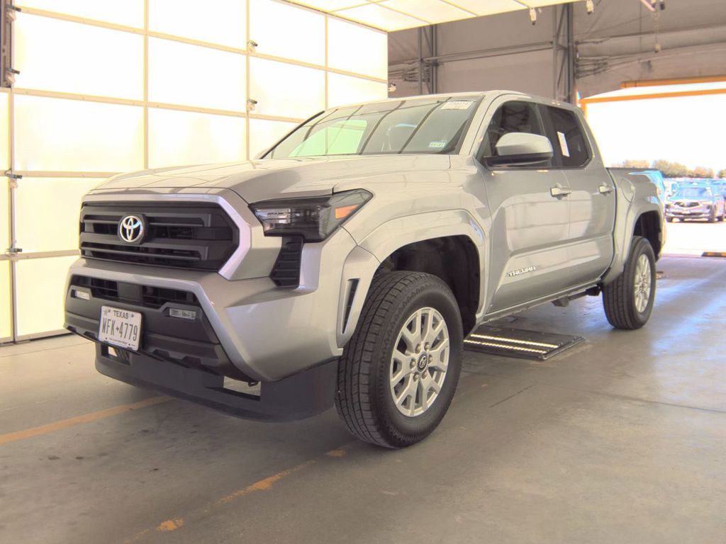2025 Toyota Tacoma SR5 4x4 Double Cab's photo