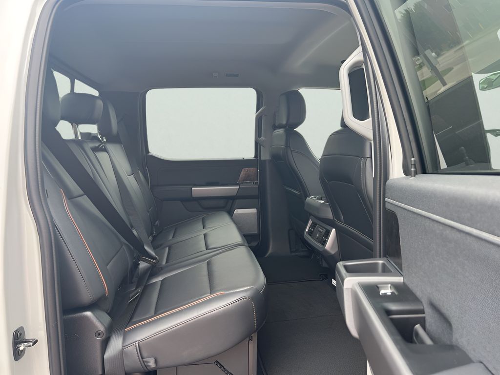 2025 Ford F-350SD
