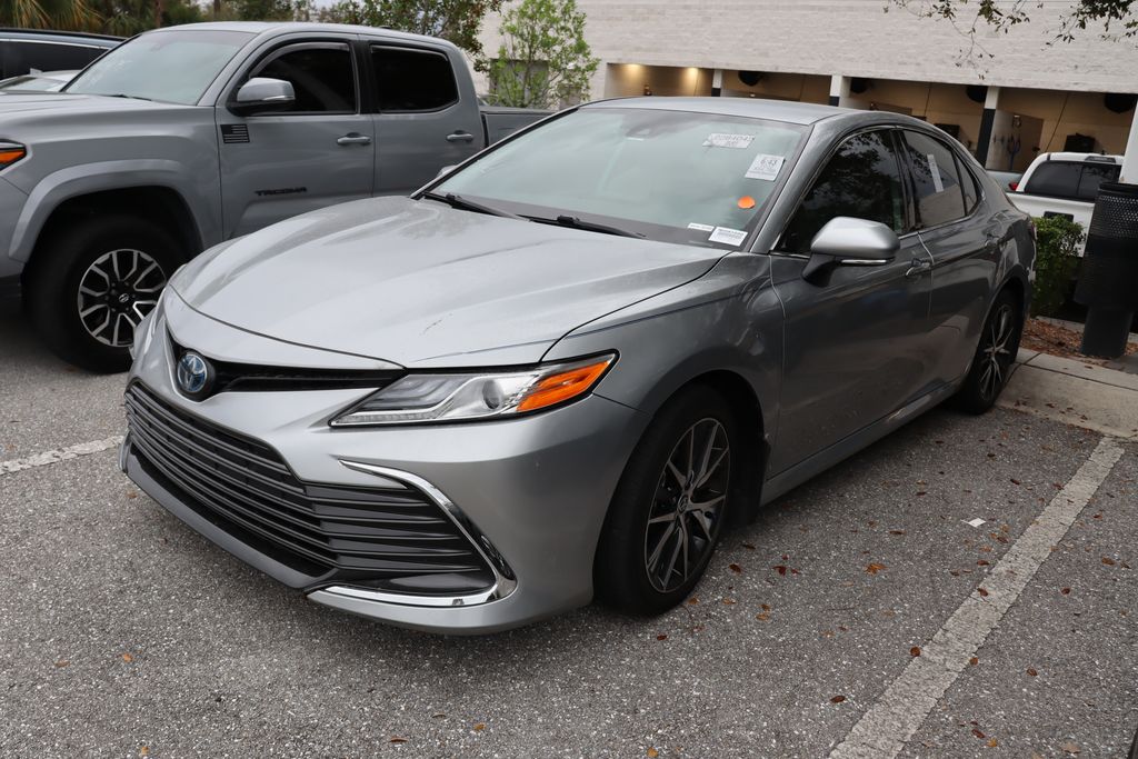 2022 Toyota Camry XLE -
                West Palm Beach, FL