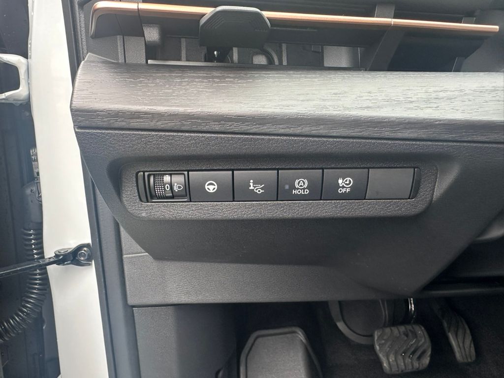 2025 Nissan Ariya ENGAGE e-4ORCE