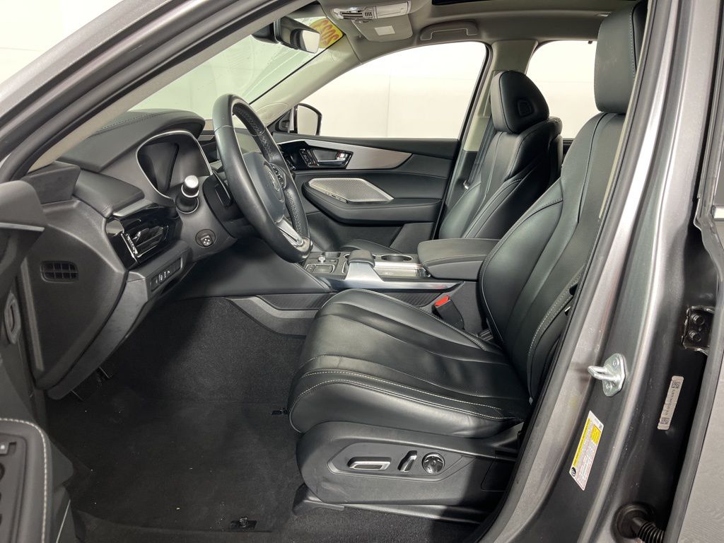 Thumbnail: 2023 Acura MDX - 19