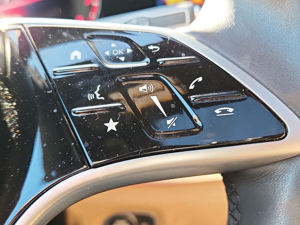 Thumbnail: 2024 Mercedes-Benz GLS - 26