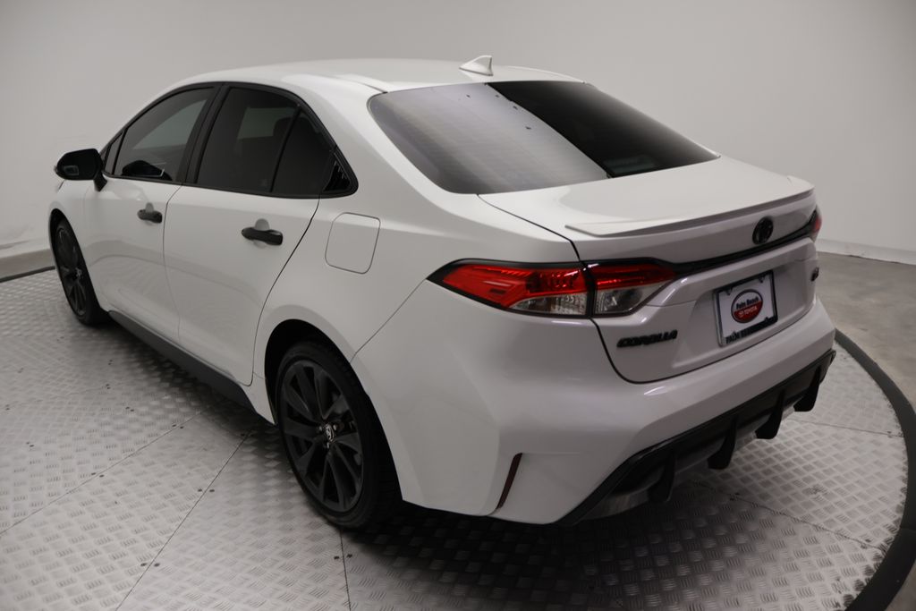 Thumbnail: 2023 Toyota Corolla - 11