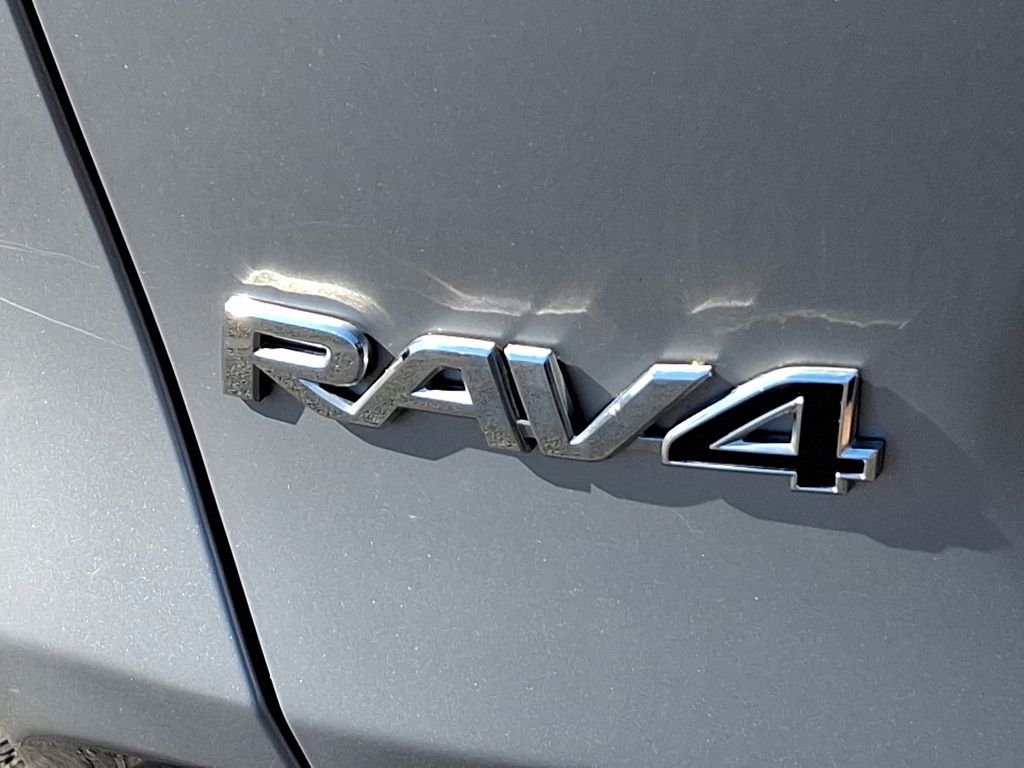 2021 Toyota RAV4 LE 30