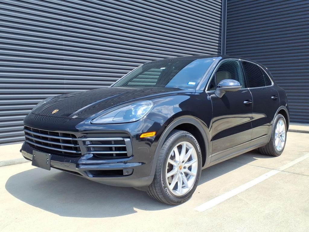 Jet Black Metallic 2019 Porsche Cayenne SUV / Crossover All-Wheel Drive 8-Speed Automatic