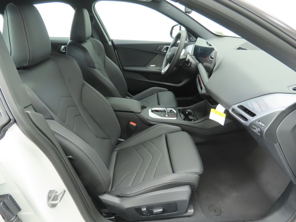 Thumbnail: 2025 BMW 2 Series - 21