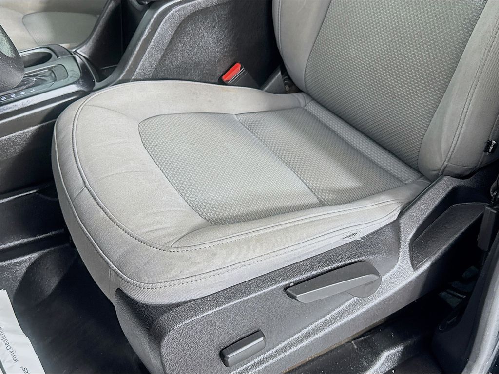 Used Car 2020 Chevrolet Colorado  Work Truck For Sale Under $20,000 In Austin, Texas