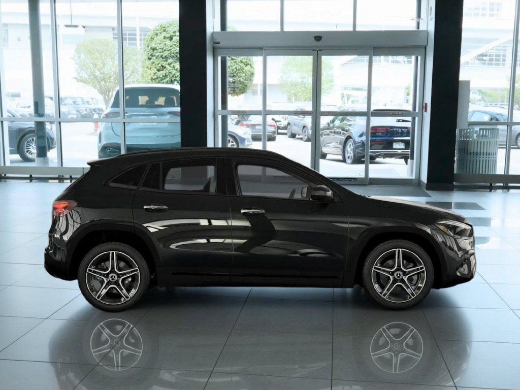 Thumbnail: 2026 Mercedes-Benz GLA - 2