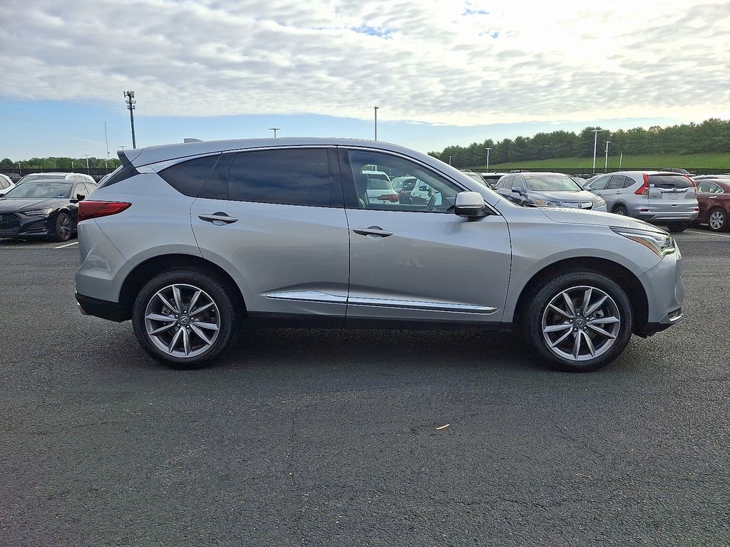 Thumbnail: 2022 Acura RDX - 7