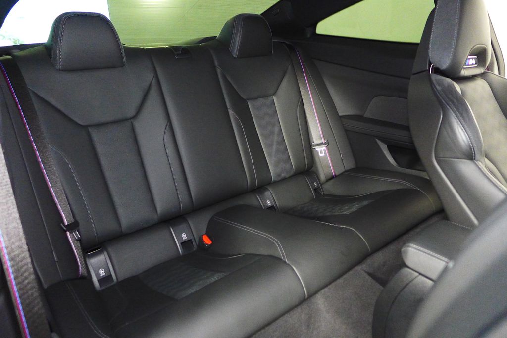 Thumbnail: 2024 BMW M4 - 20