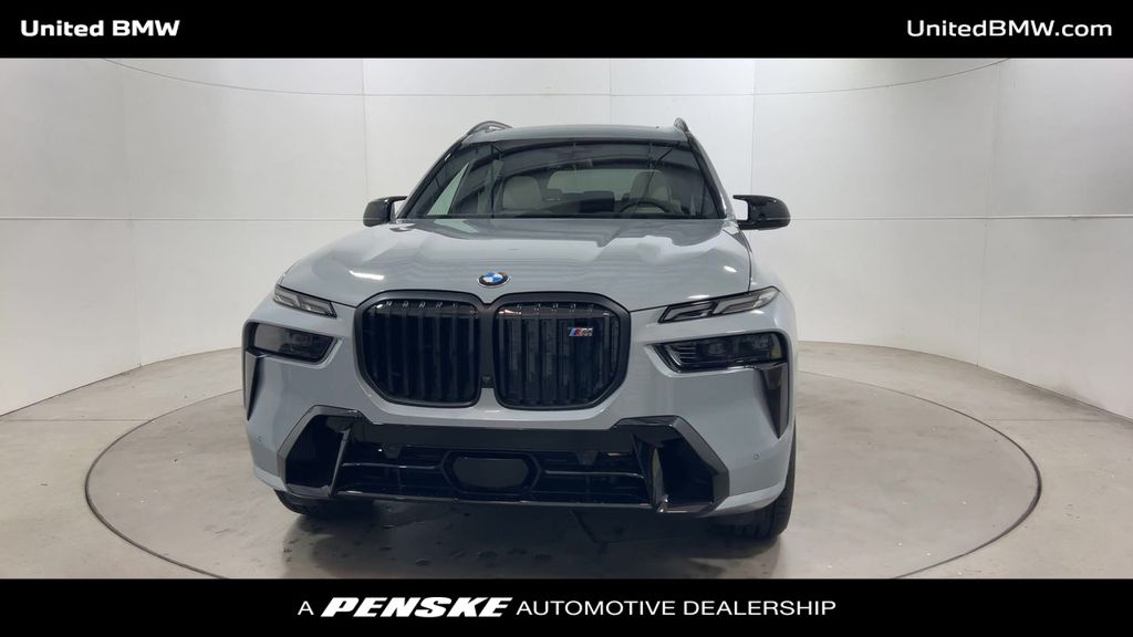 Thumbnail: 2026 BMW X7 - 3