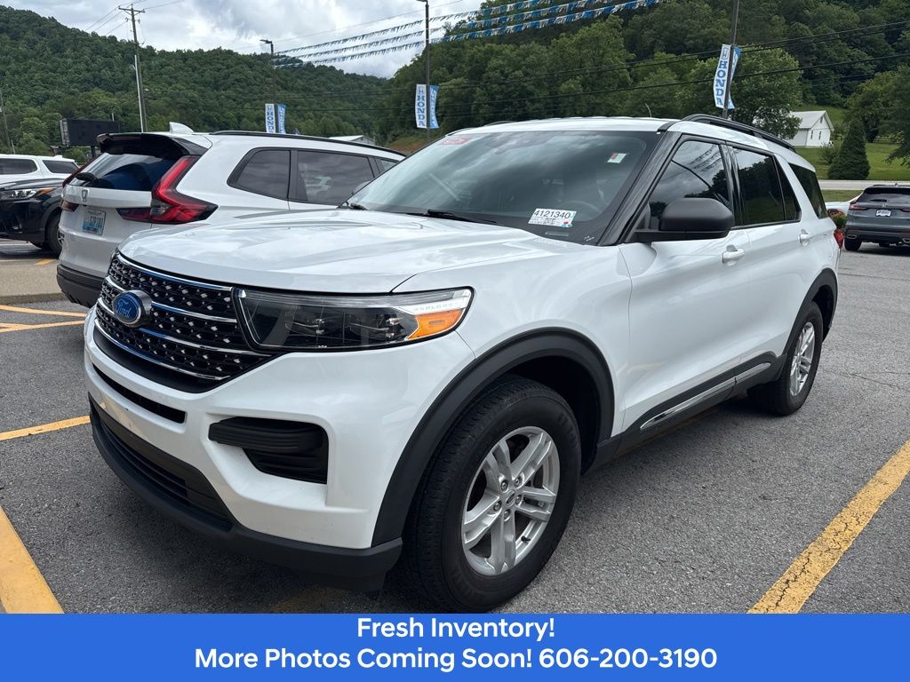 View vehicle photo 2