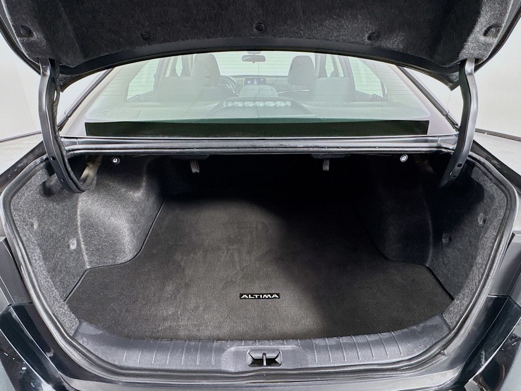 Used Car 2024 Nissan Altima  2.5 Sv For Sale Under $20,000 In Austin, Texas