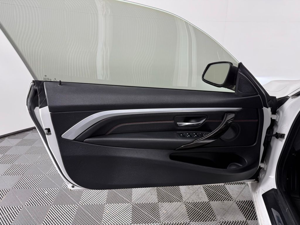 Thumbnail: 2018 BMW 4 Series - 13