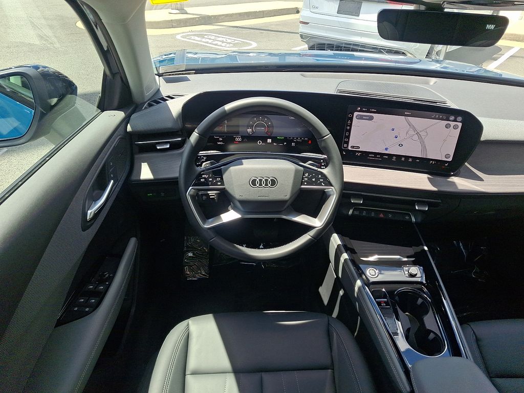 Thumbnail: 2026 Audi Q3 - 11