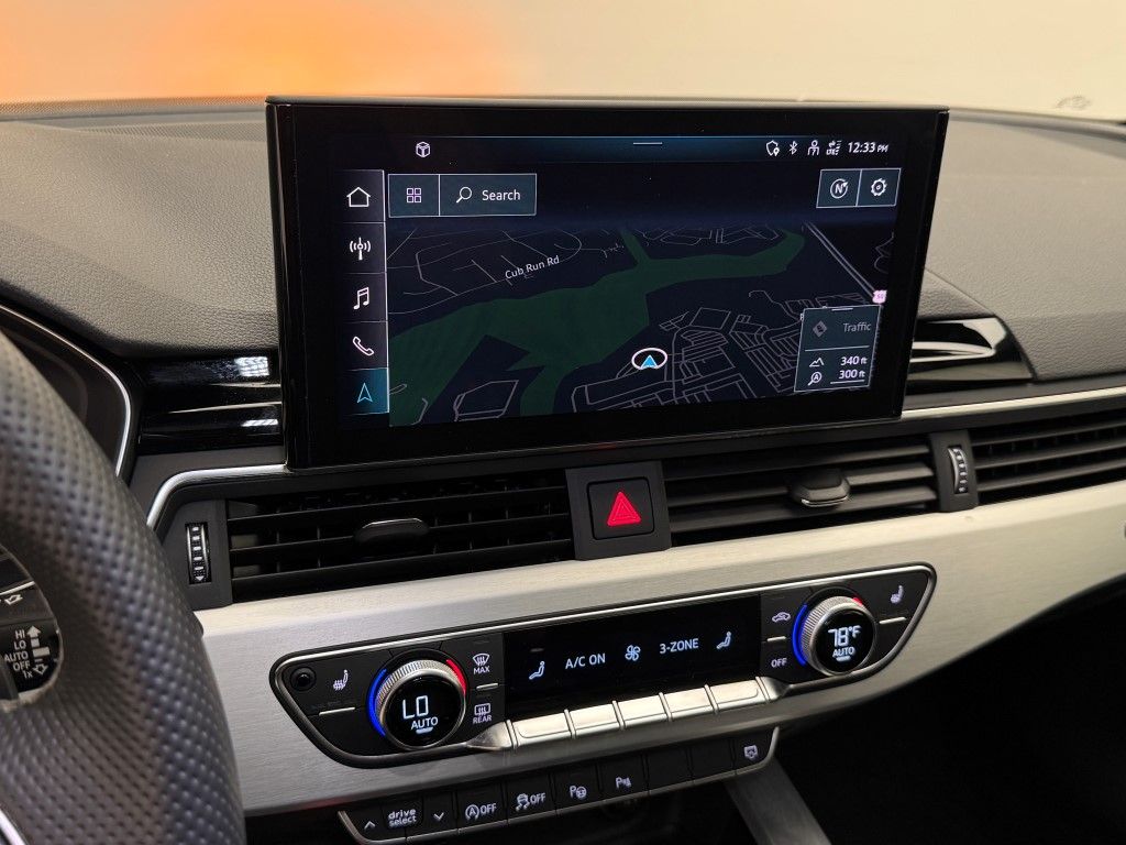 2022 Audi A4 Prestige 32