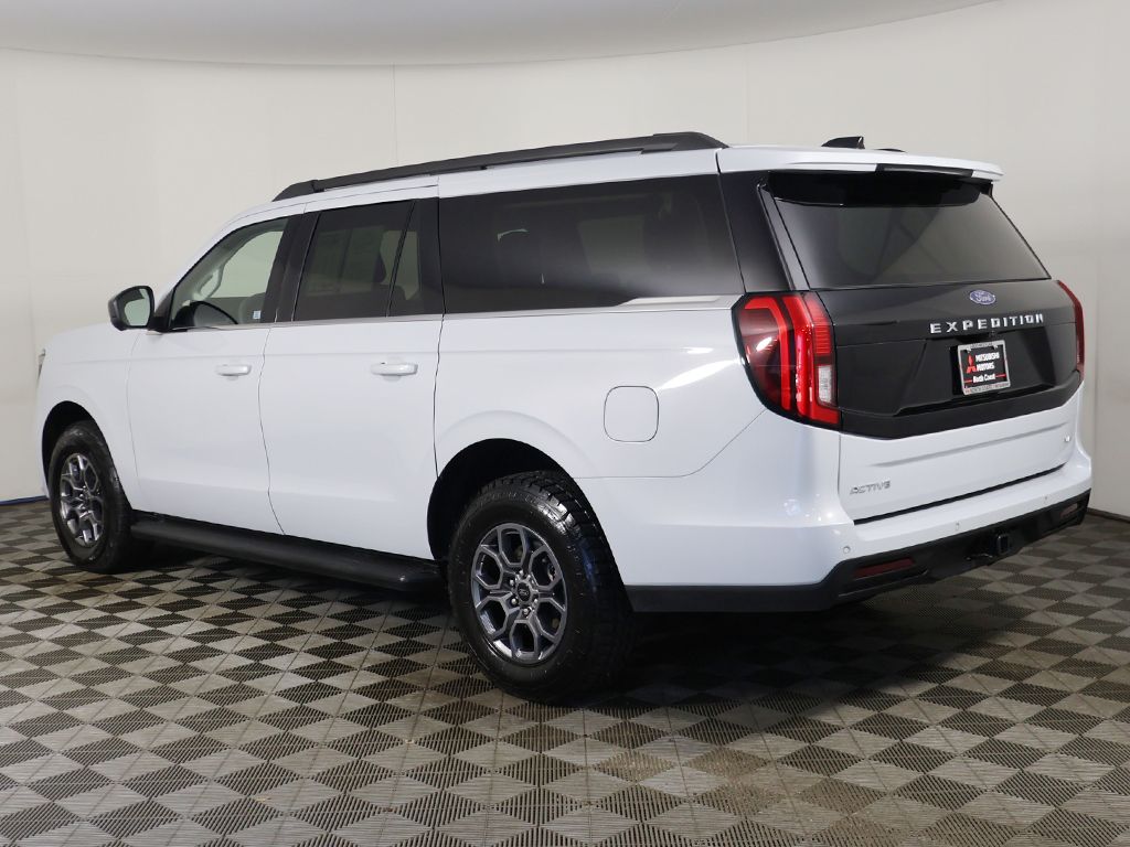 Used 2025 Silver Ford Active image 10