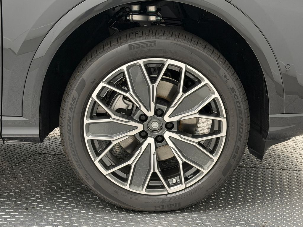 Thumbnail: 2026 Audi Q5 - 9