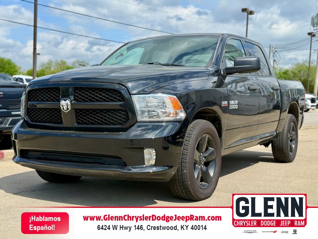 Brilliant Black Crystal Pearlcoat 2018 RAM 1500 Express Crew Cab 4WD Pickup Truck Four-Wheel Drive 8-Speed Automatic