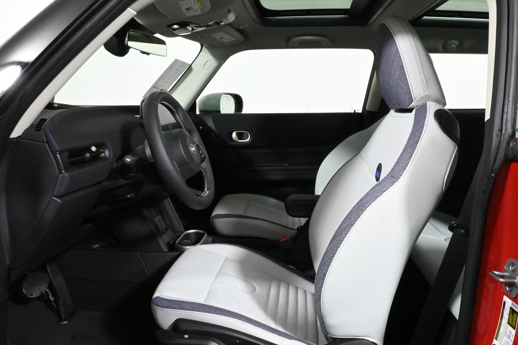 Thumbnail: 2025 MINI Cooper - 3